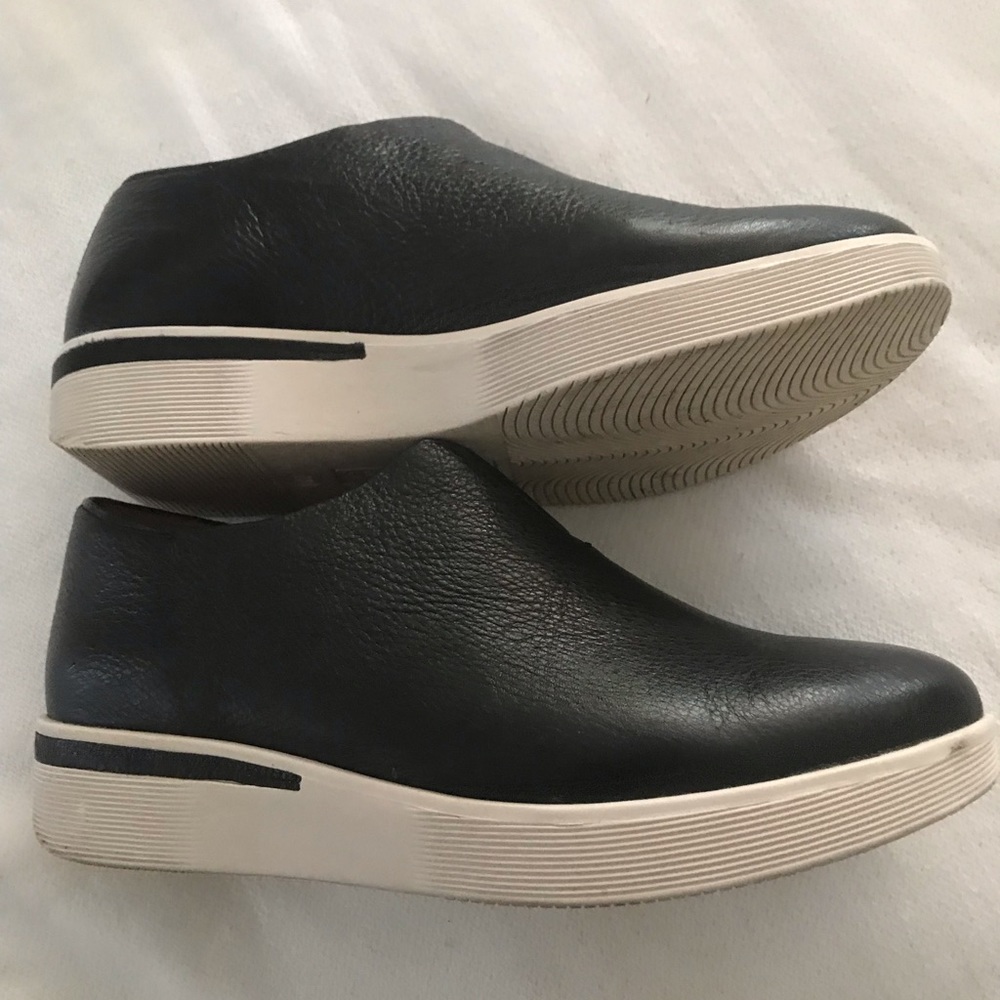 Kenneth Cole GENTLE SOULS 7.5 black SHOES